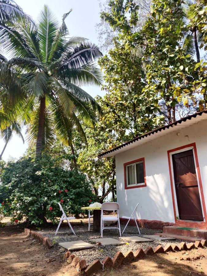 Sereno Farms Hotel Alibag Exterior photo